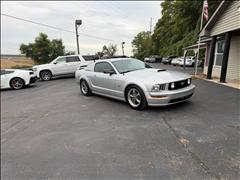 2005 Ford Mustang 