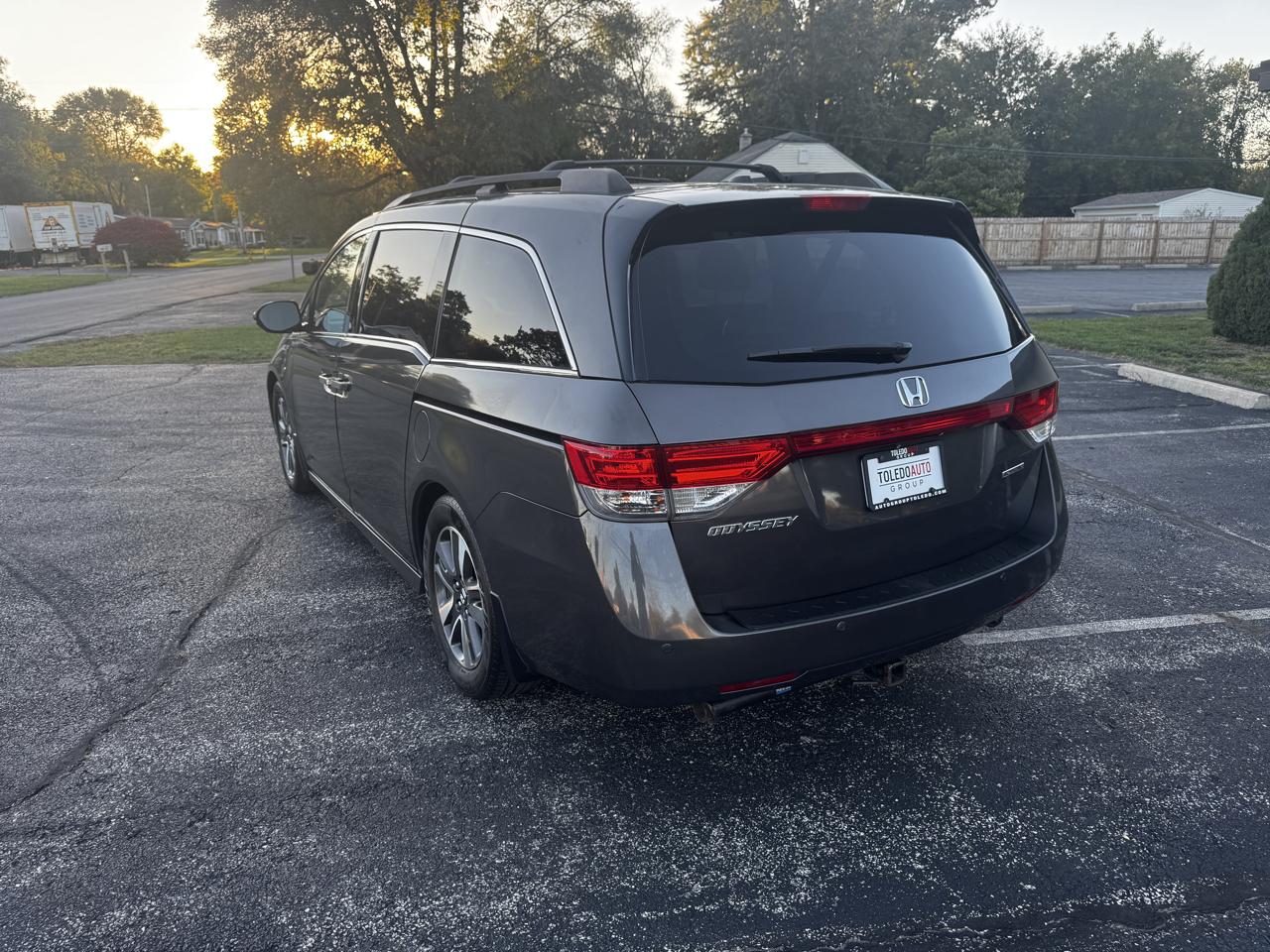 Honda Odyssey photo 3