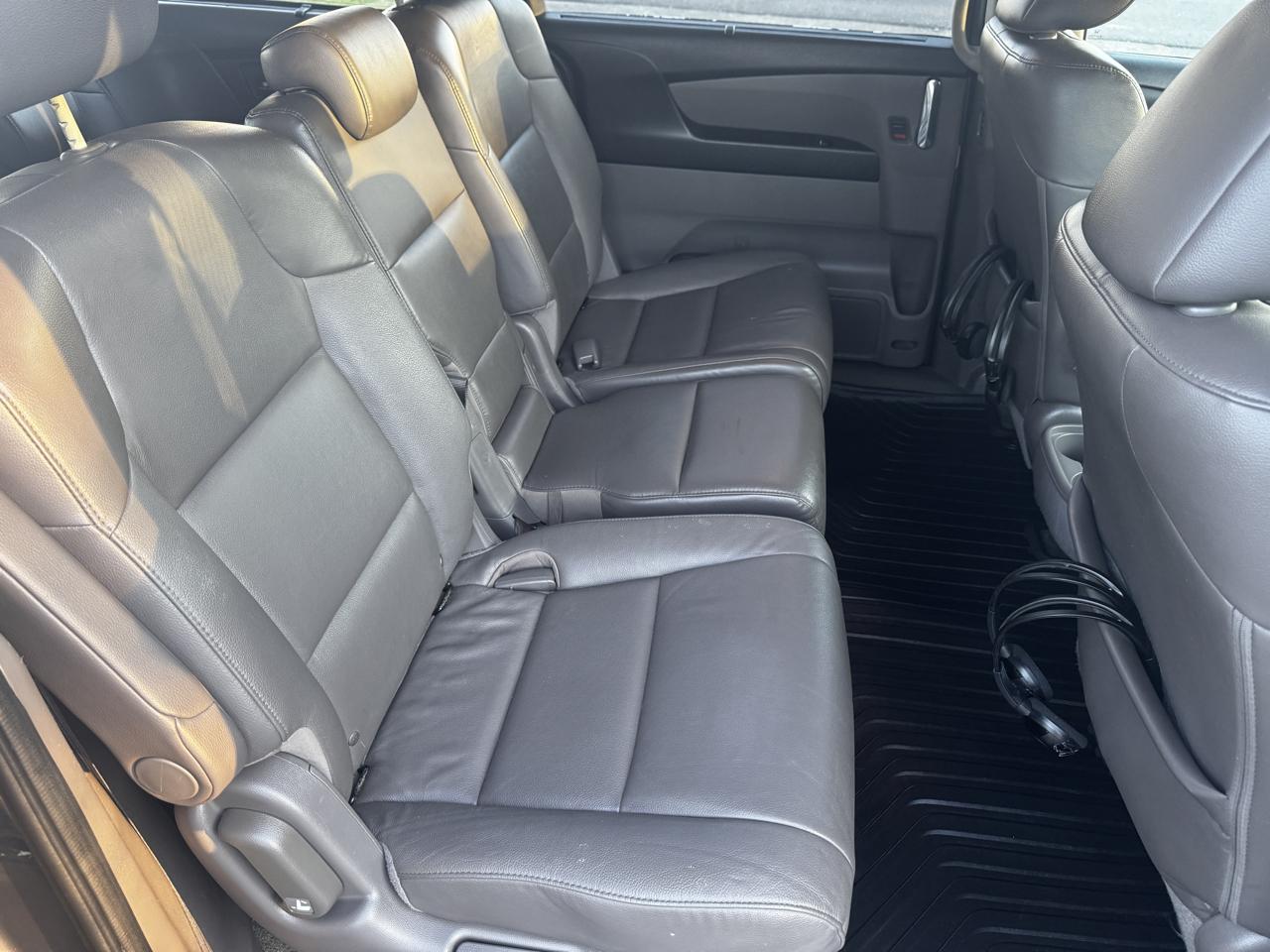 Honda Odyssey photo 11