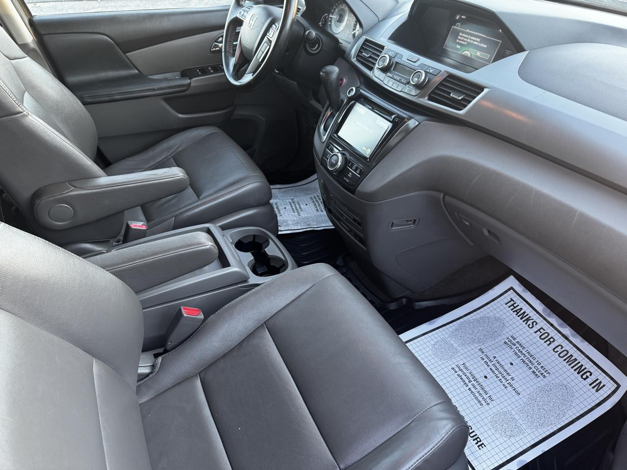 Honda Odyssey photo 12