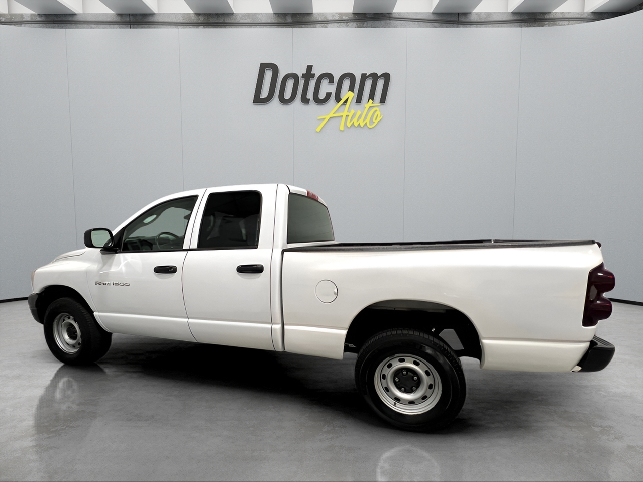 Dodge Ram 1500 ST Quad Cab 4WD 2007