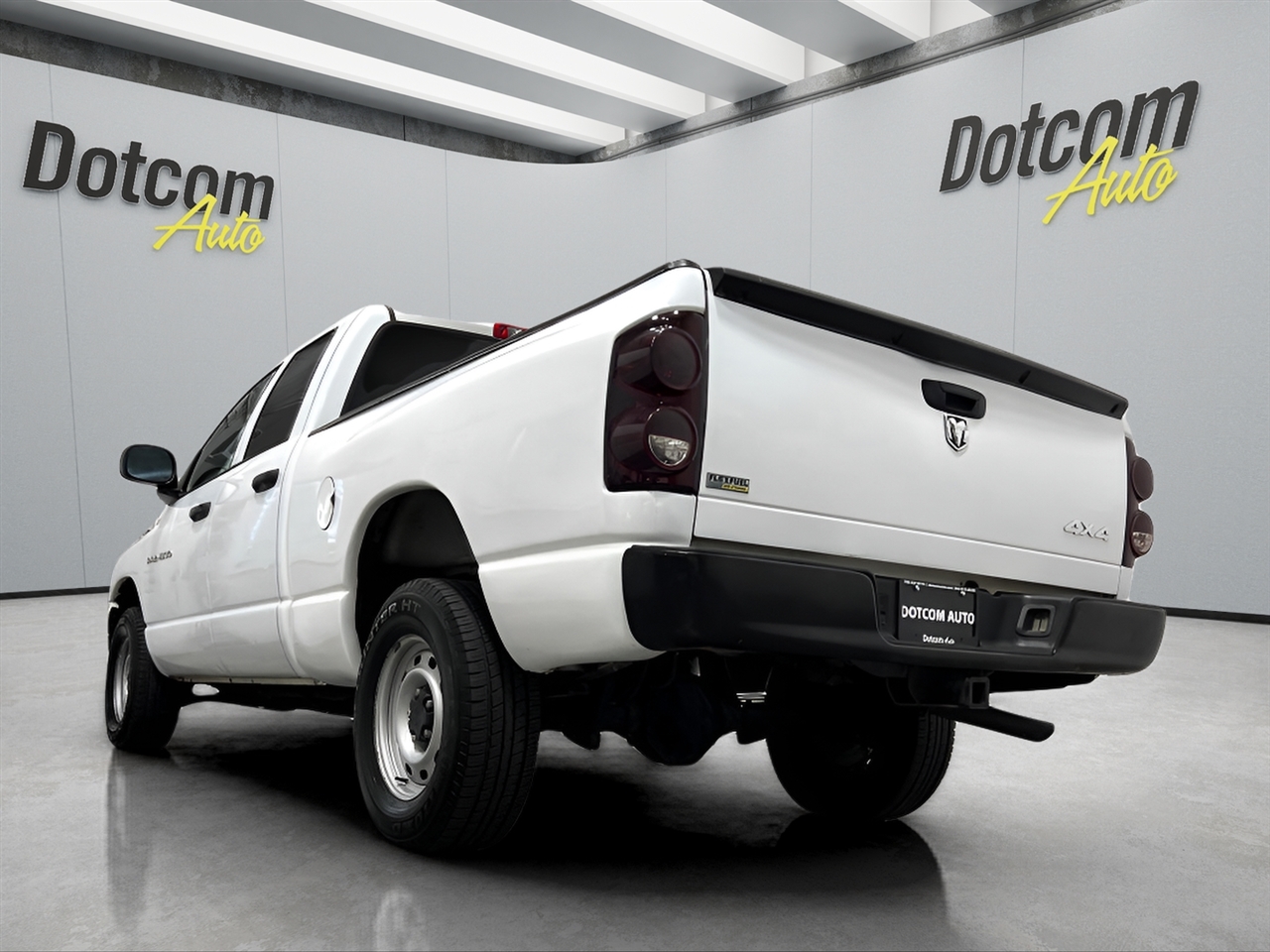 Dodge Ram 1500 ST Quad Cab 4WD 2007