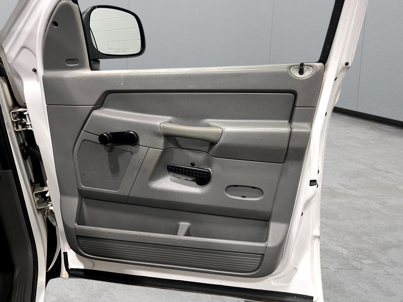 Dodge Ram 1500 ST Quad Cab 4WD 2007