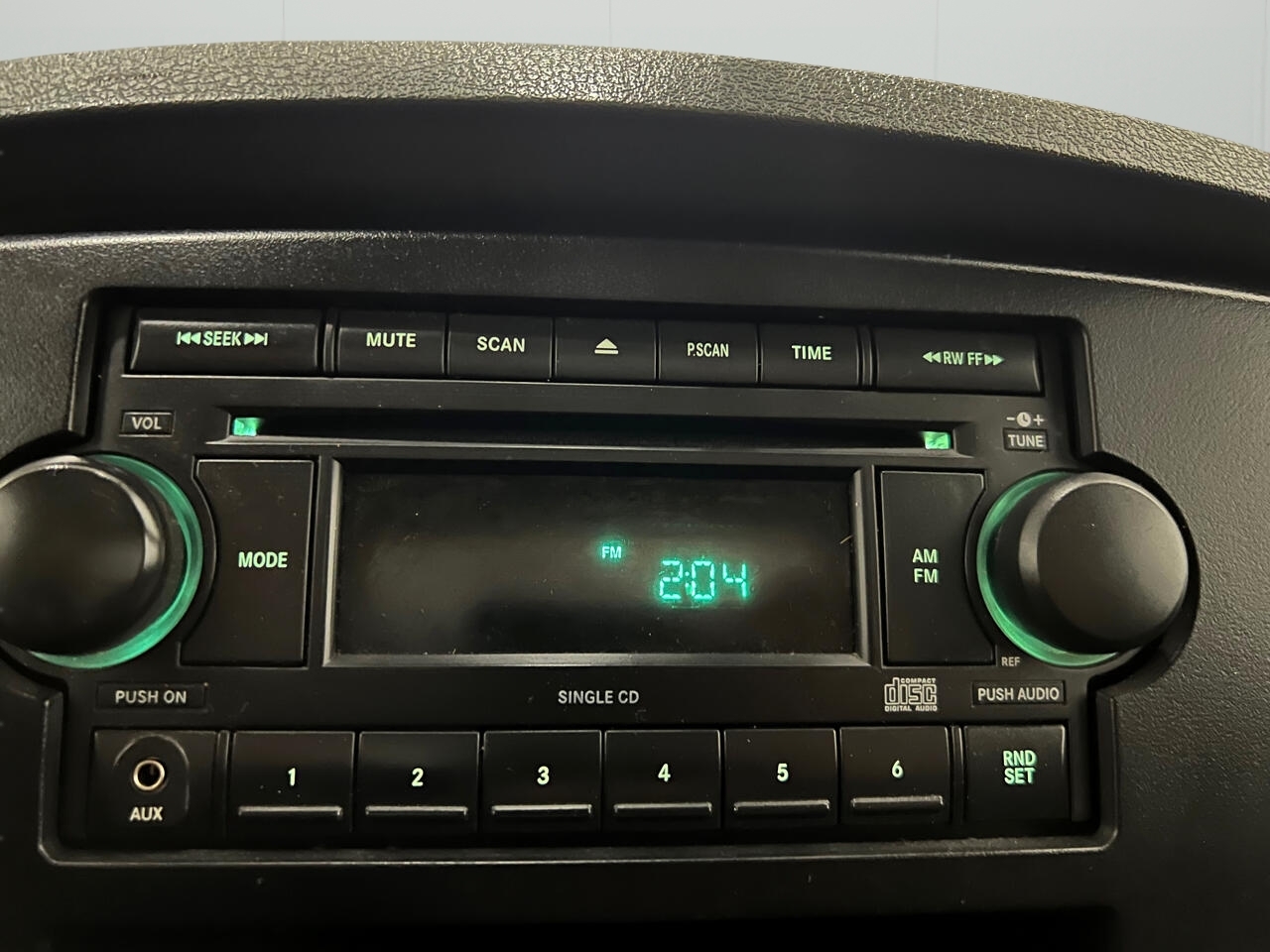 Dodge Ram 1500 ST Quad Cab 4WD 2007