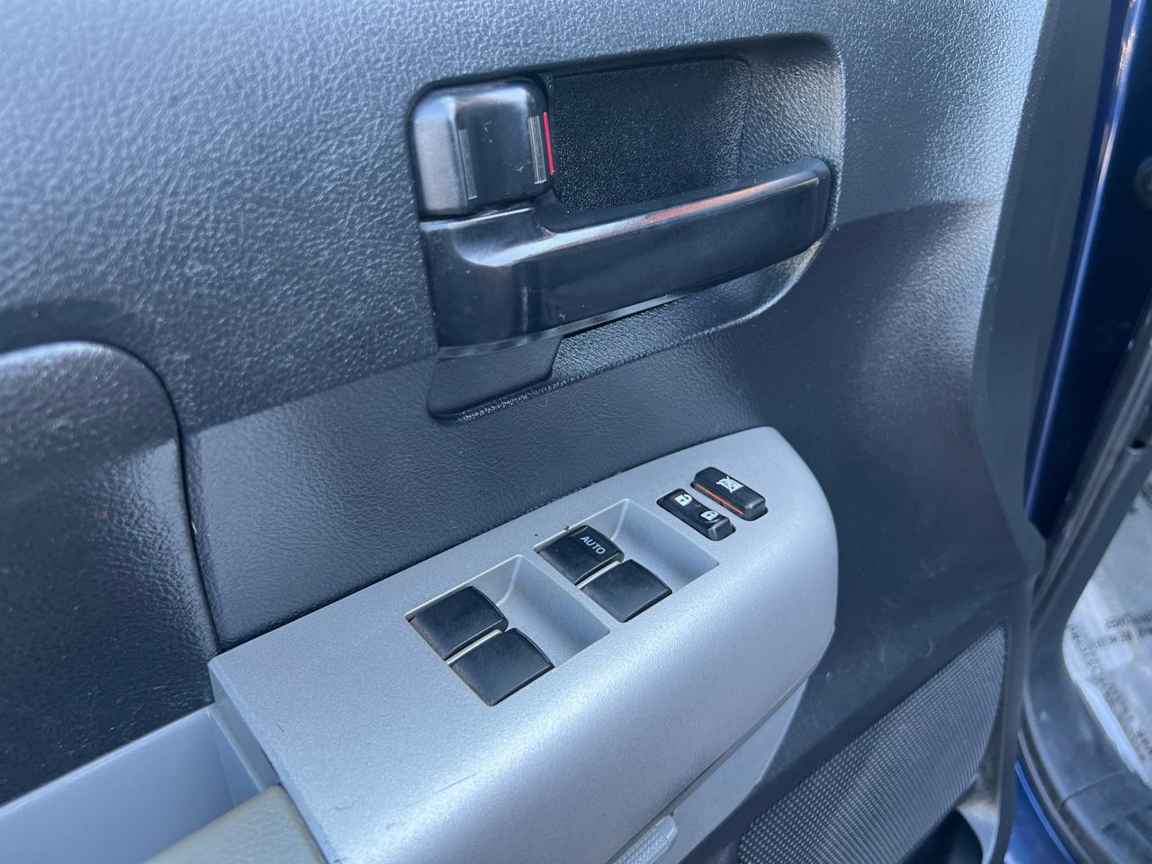 Toyota Tundra SR5 Double Cab 4WD 2007