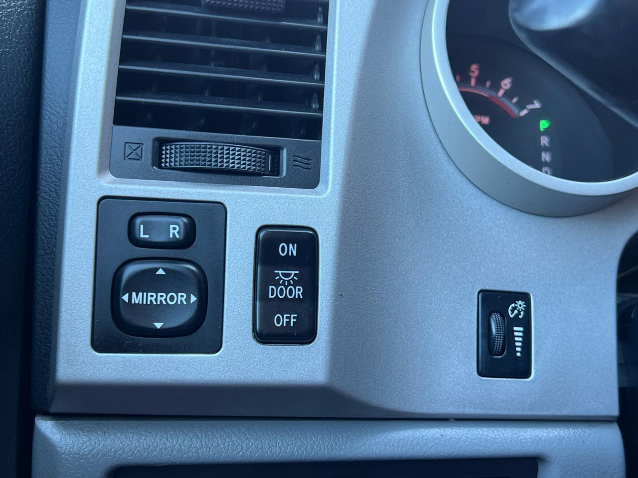 Toyota Tundra SR5 Double Cab 4WD 2007