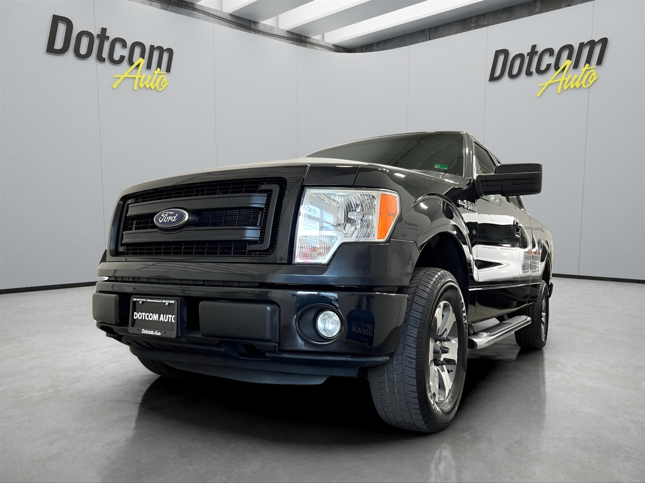 Ford F-150 XLT SuperCab 8-ft. Bed 4WD 2013