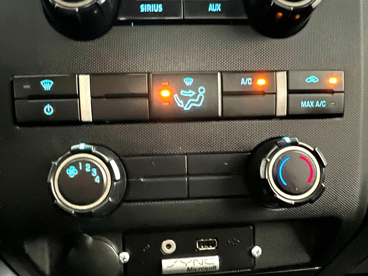 Ford F-150 XLT SuperCab 8-ft. Bed 4WD 2013