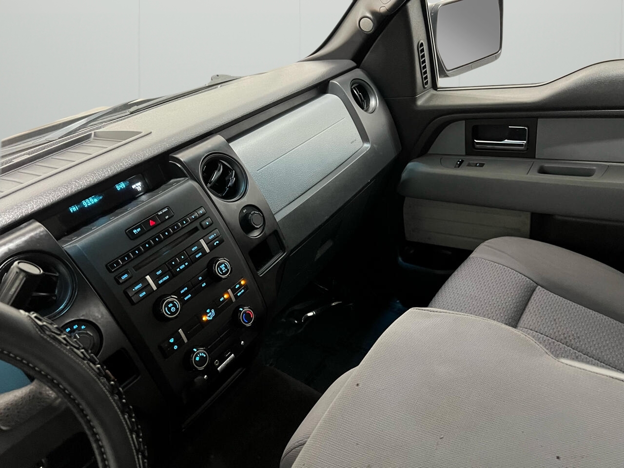 Ford F-150 XLT SuperCab 8-ft. Bed 4WD 2013