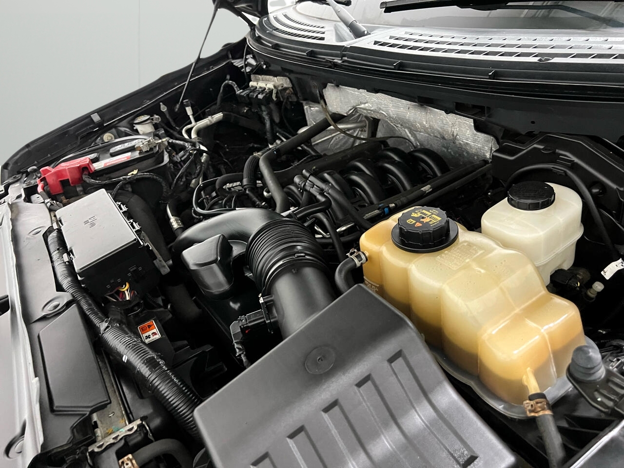 Ford F-150 XLT SuperCab 8-ft. Bed 4WD 2013