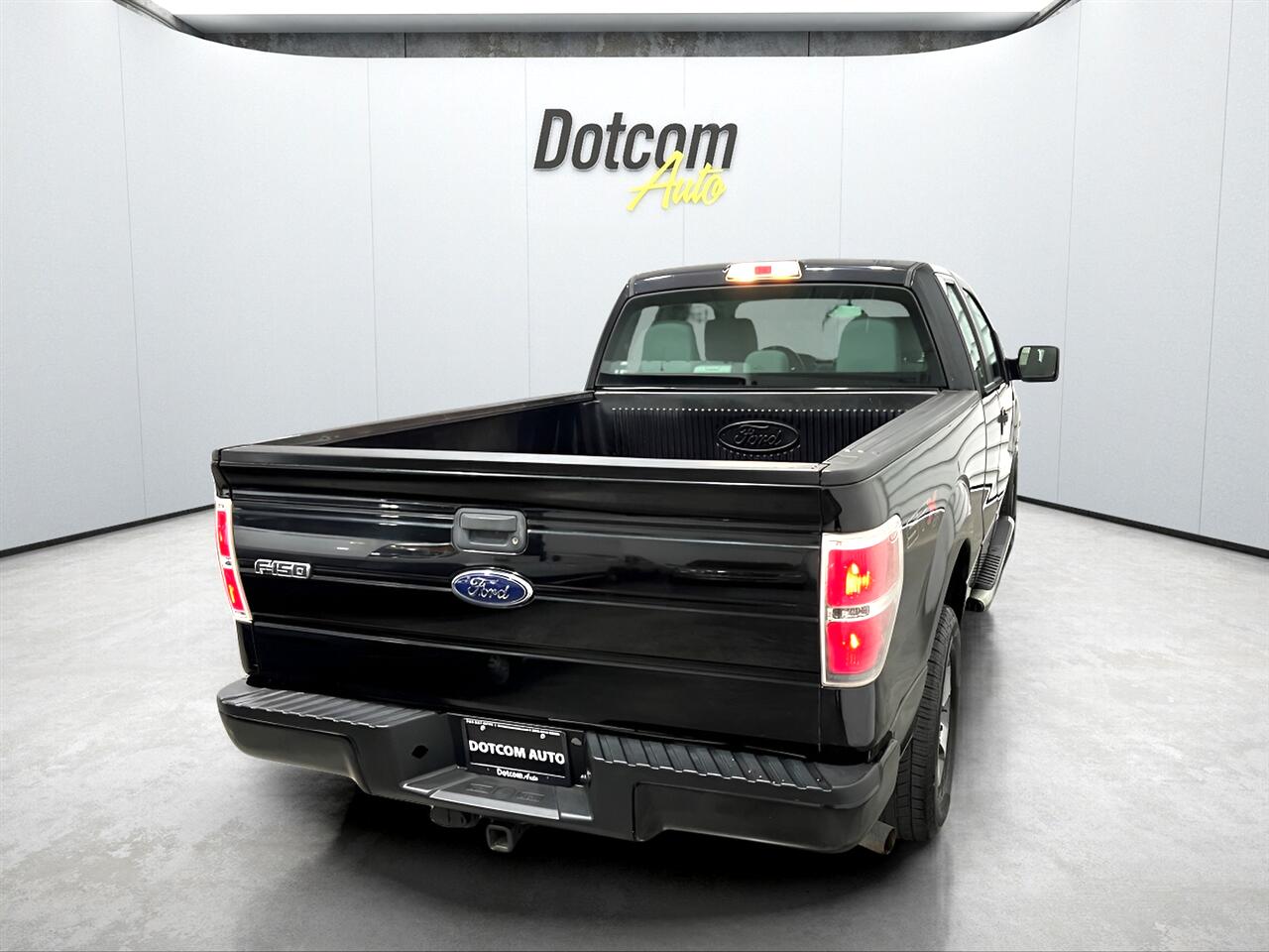 Ford F-150 XLT SuperCab 8-ft. Bed 4WD 2013