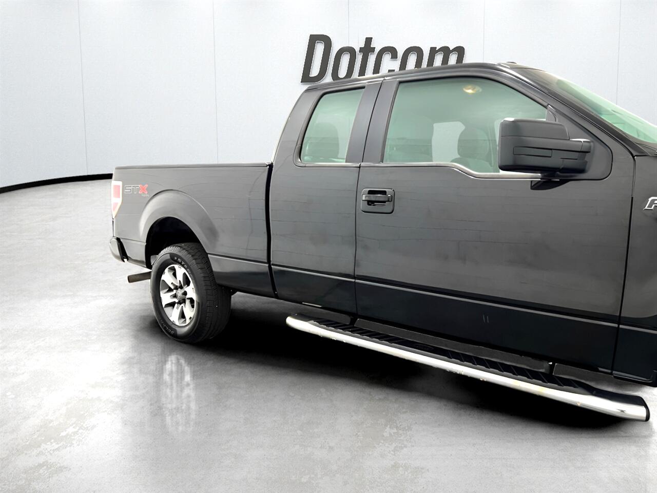 Ford F-150 XLT SuperCab 8-ft. Bed 4WD 2013