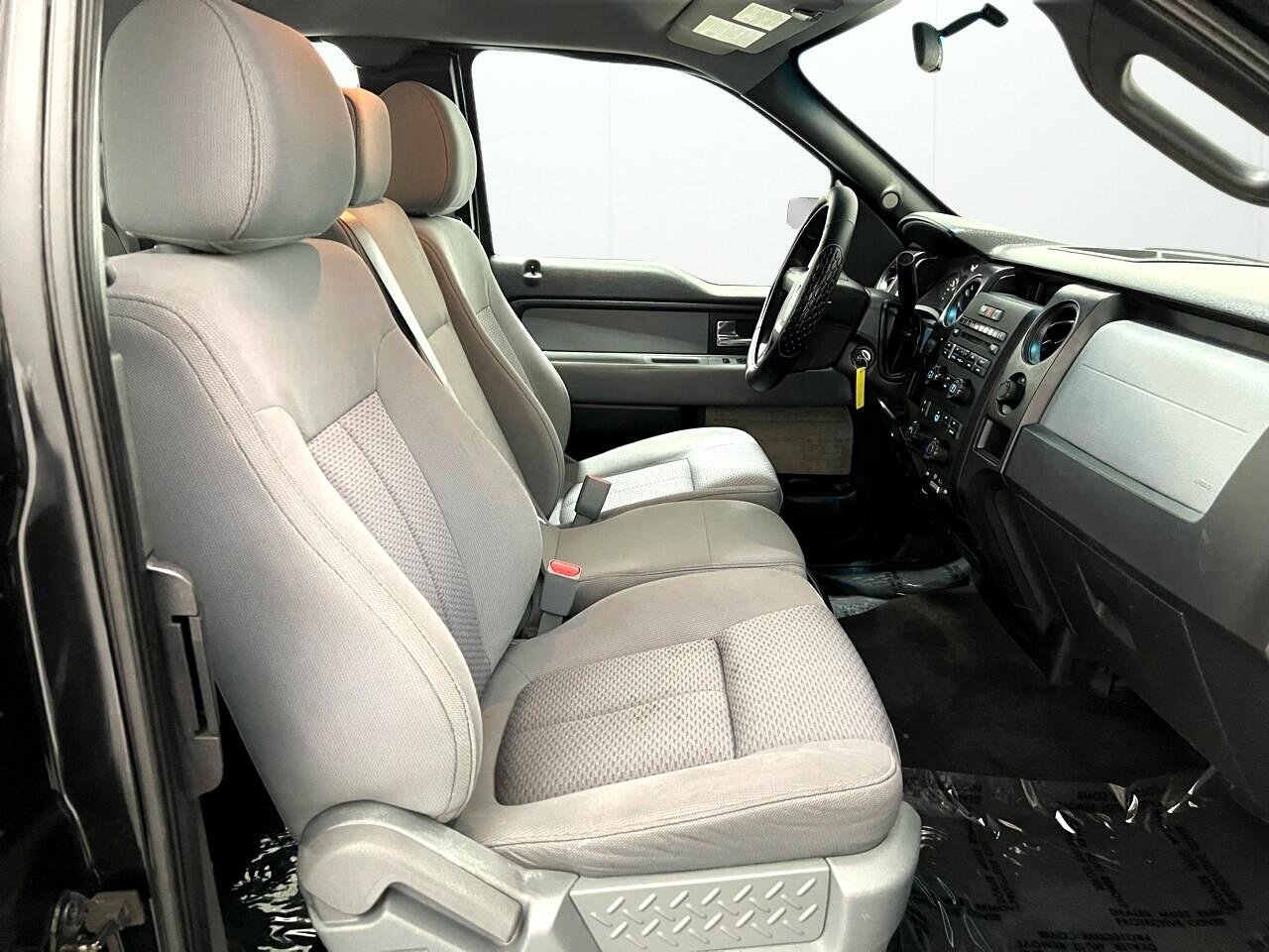 Ford F-150 XLT SuperCab 8-ft. Bed 4WD 2013