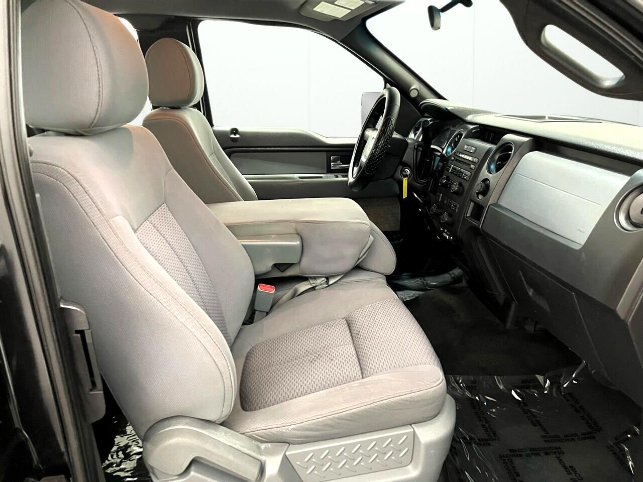 Ford F-150 XLT SuperCab 8-ft. Bed 4WD 2013