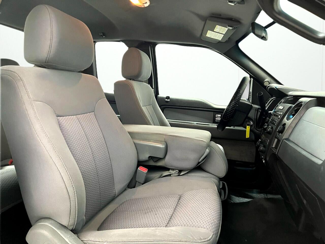 Ford F-150 XLT SuperCab 8-ft. Bed 4WD 2013