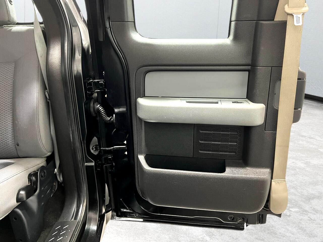 Ford F-150 XLT SuperCab 8-ft. Bed 4WD 2013