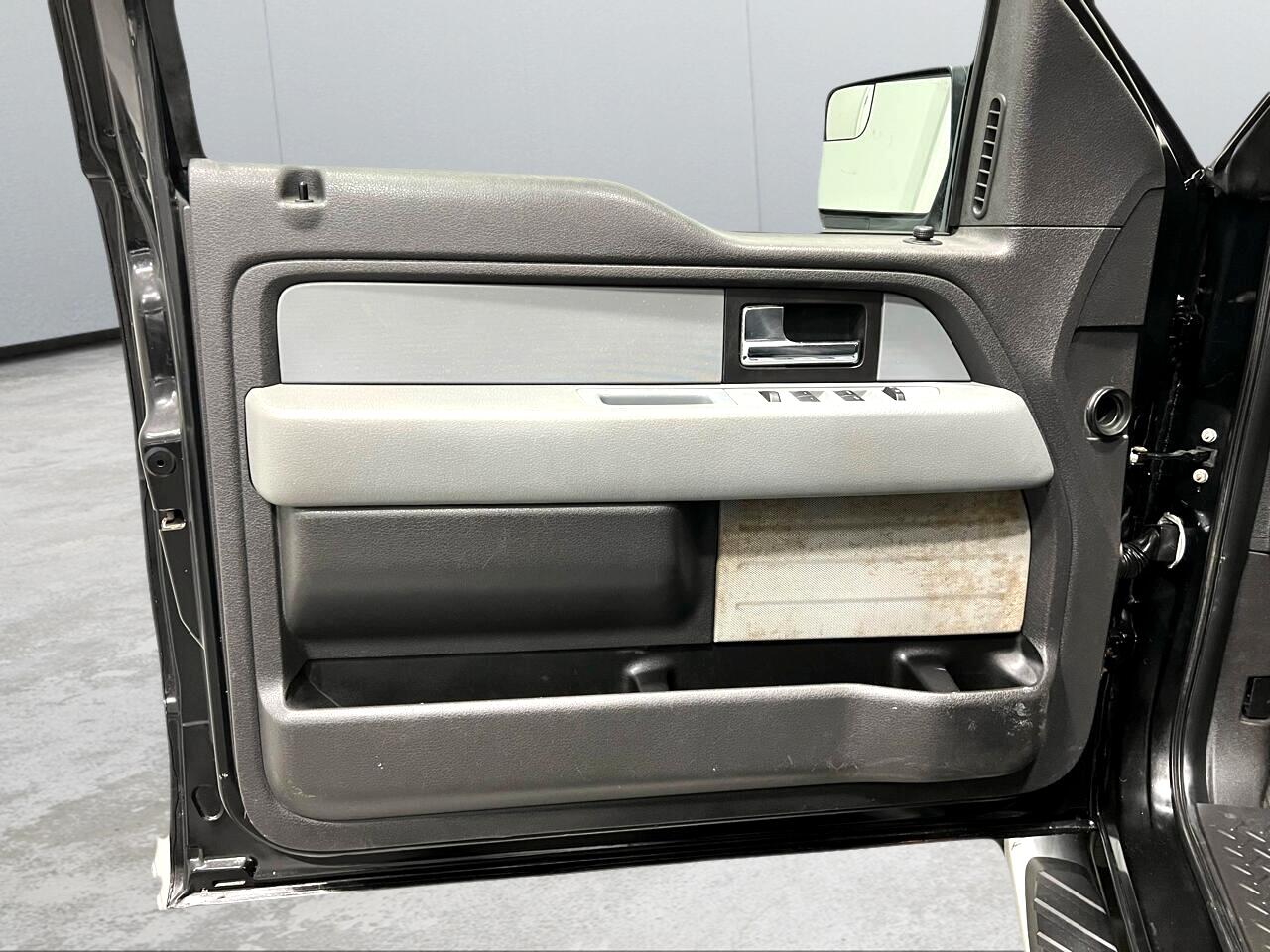 Ford F-150 XLT SuperCab 8-ft. Bed 4WD 2013