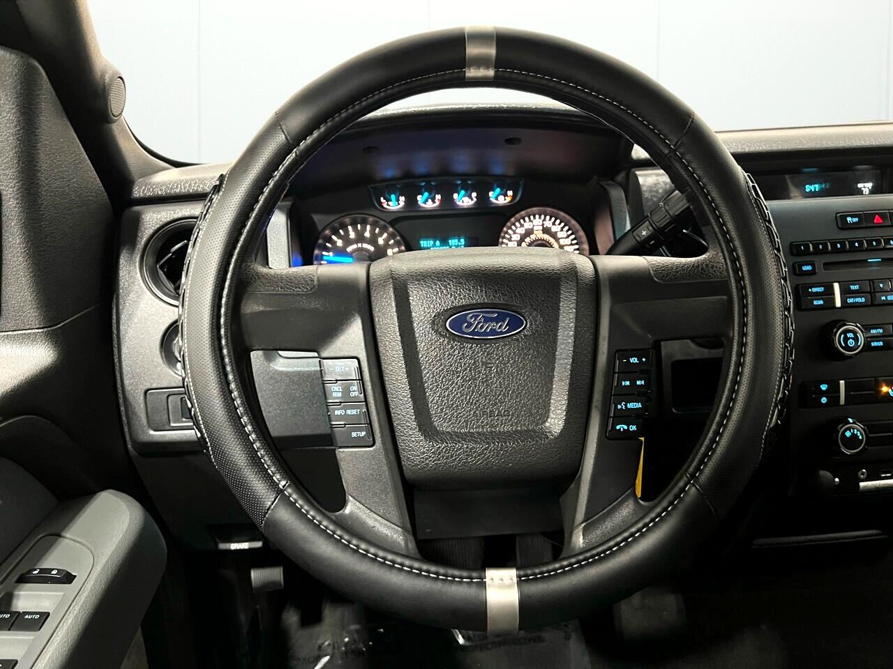 Ford F-150 XLT SuperCab 8-ft. Bed 4WD 2013