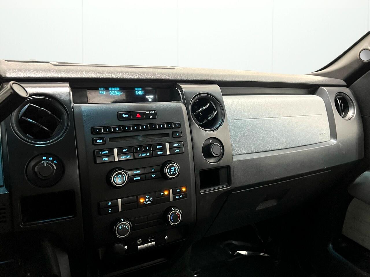 Ford F-150 XLT SuperCab 8-ft. Bed 4WD 2013