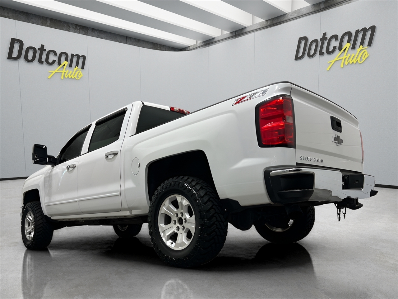 Chevrolet Silverado 1500 LT Crew Cab Long Box 4WD 2015