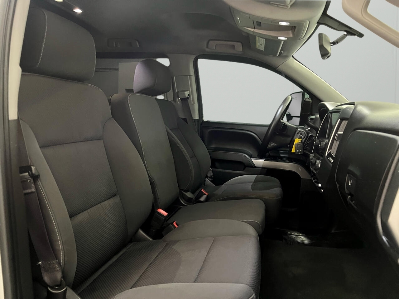 Chevrolet Silverado 1500 LT Crew Cab Long Box 4WD 2015