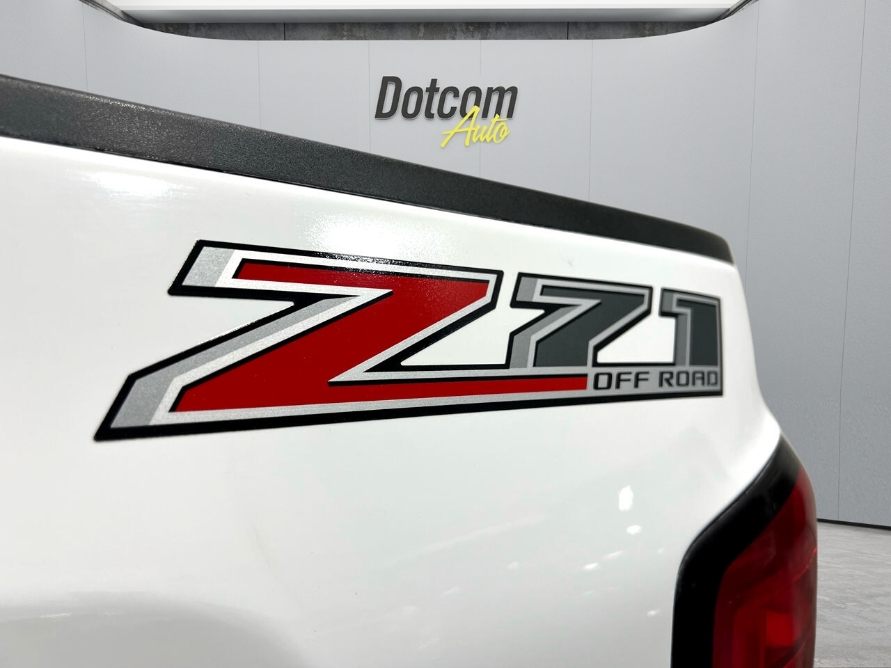 Chevrolet Silverado 1500 LT Crew Cab Long Box 4WD 2015