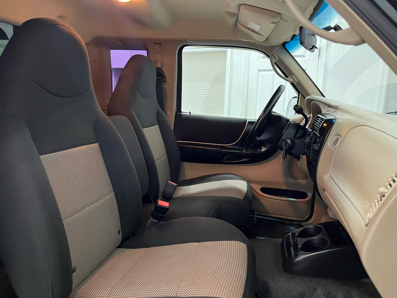 2003 Ford Ranger photo 21