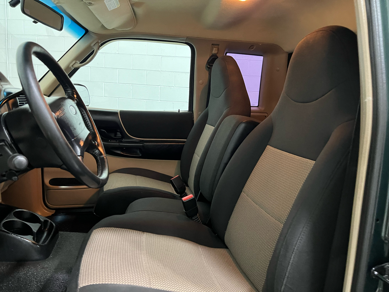 2003 Ford Ranger photo 27