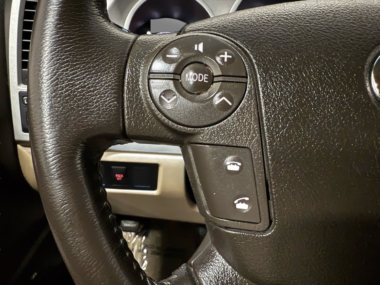 Toyota Tundra Limited Double Cab 6AT 4WD 2007