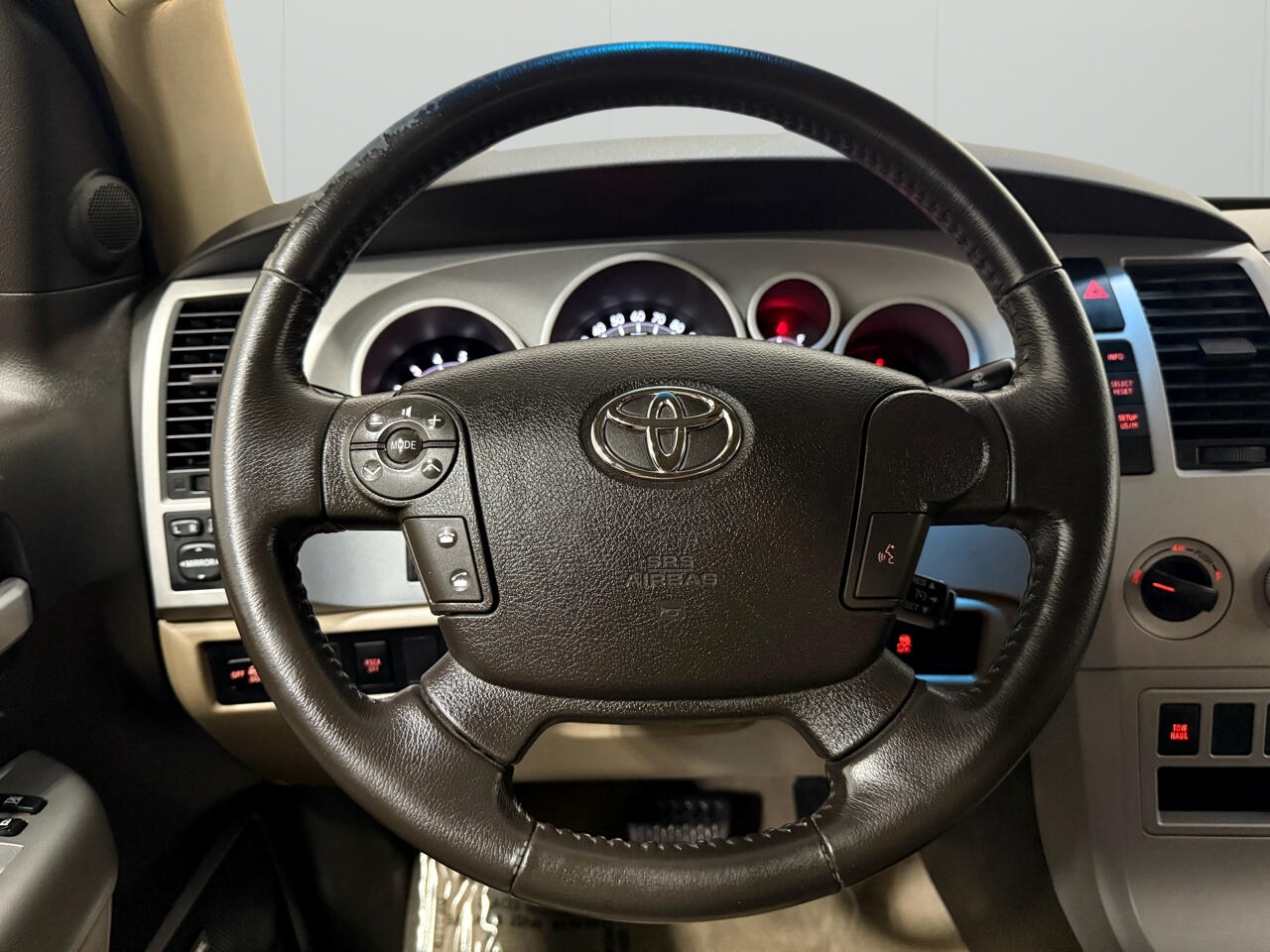 Toyota Tundra Limited Double Cab 6AT 4WD 2007