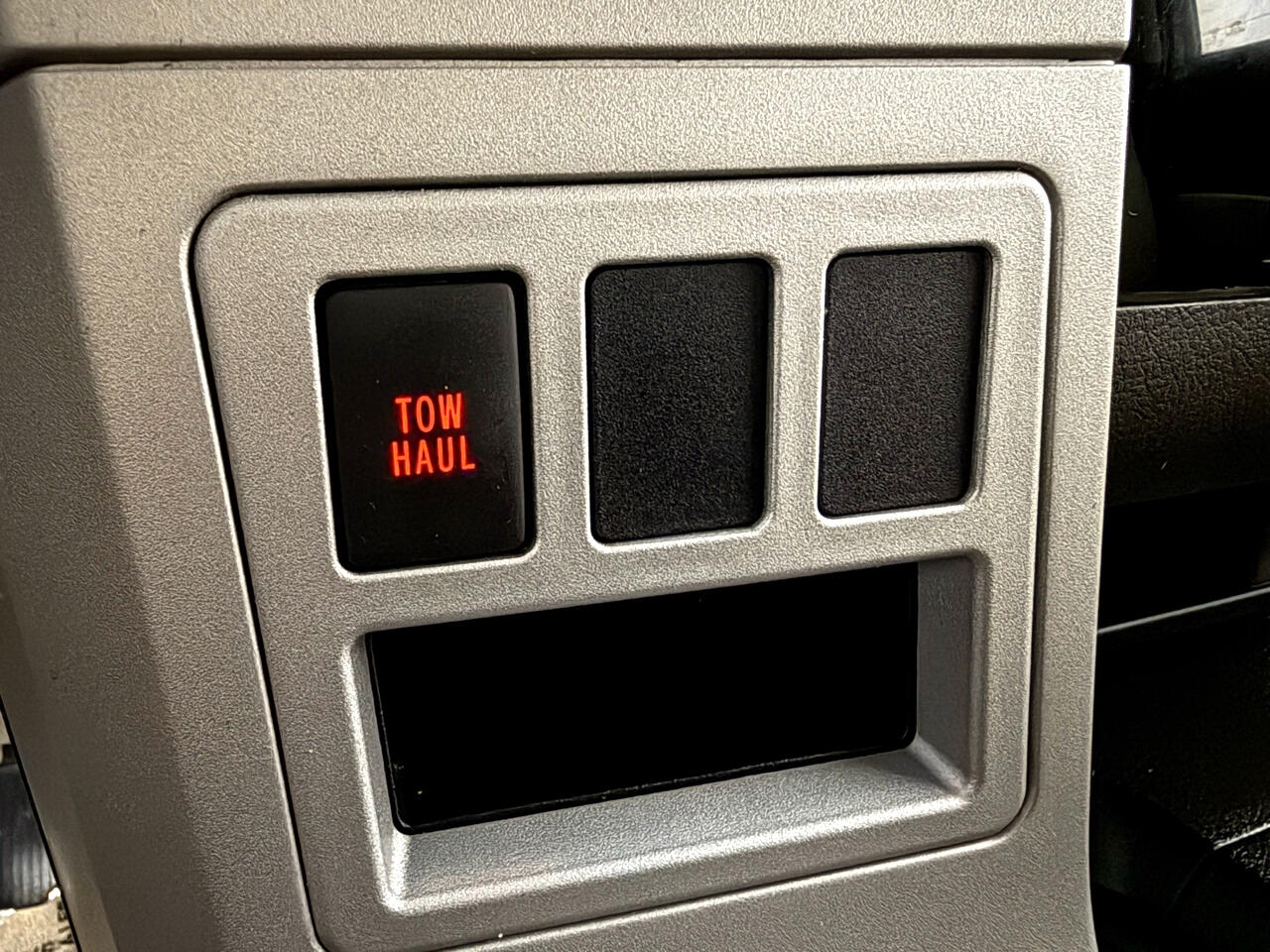 Toyota Tundra Limited Double Cab 6AT 4WD 2007