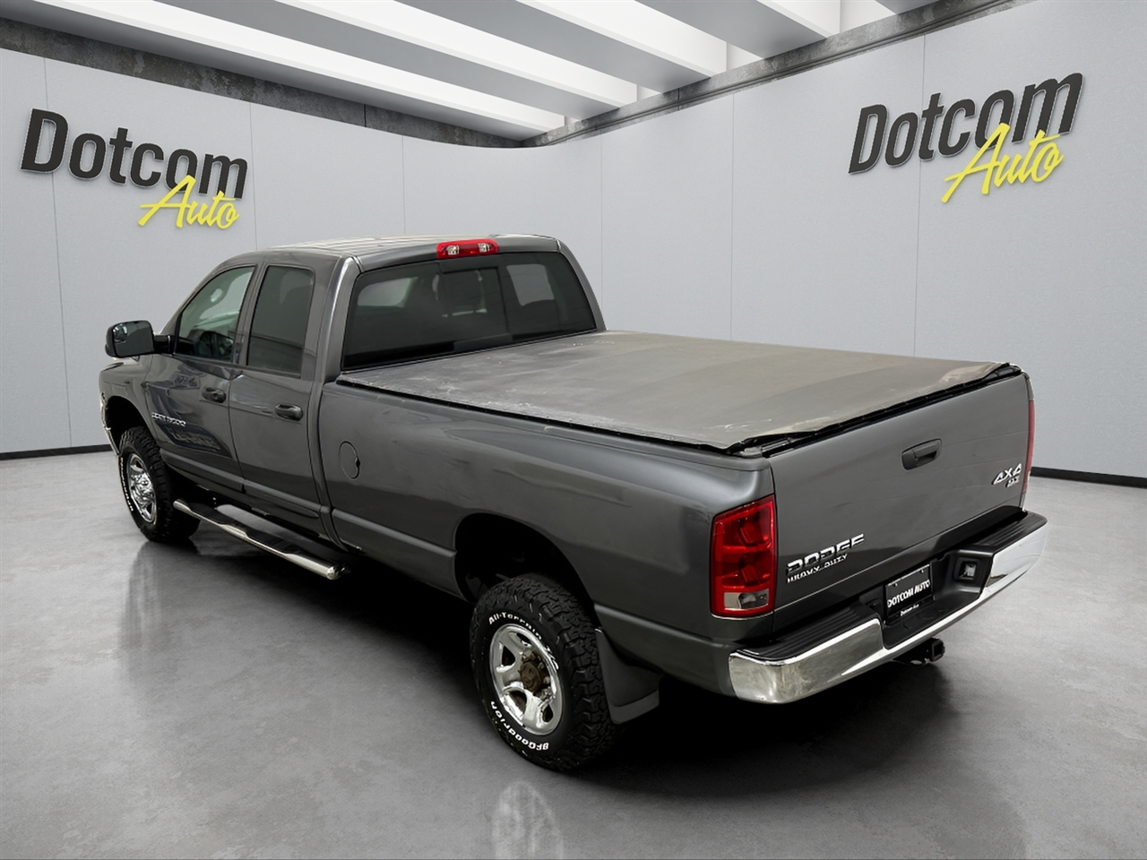Dodge Ram 3500 ST Quad Cab Long Bed 4WD 2004