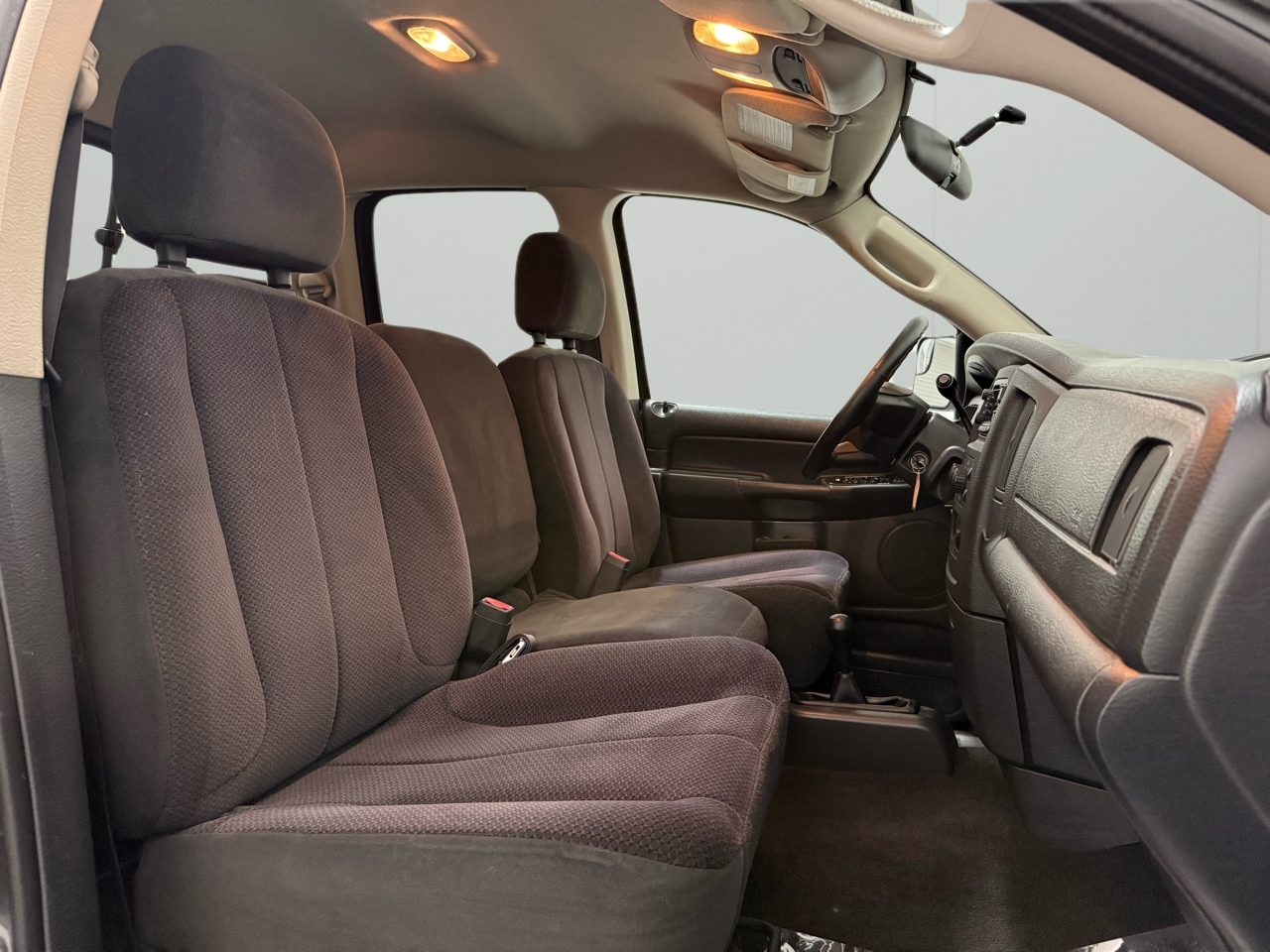 Dodge Ram 3500 ST Quad Cab Long Bed 4WD 2004