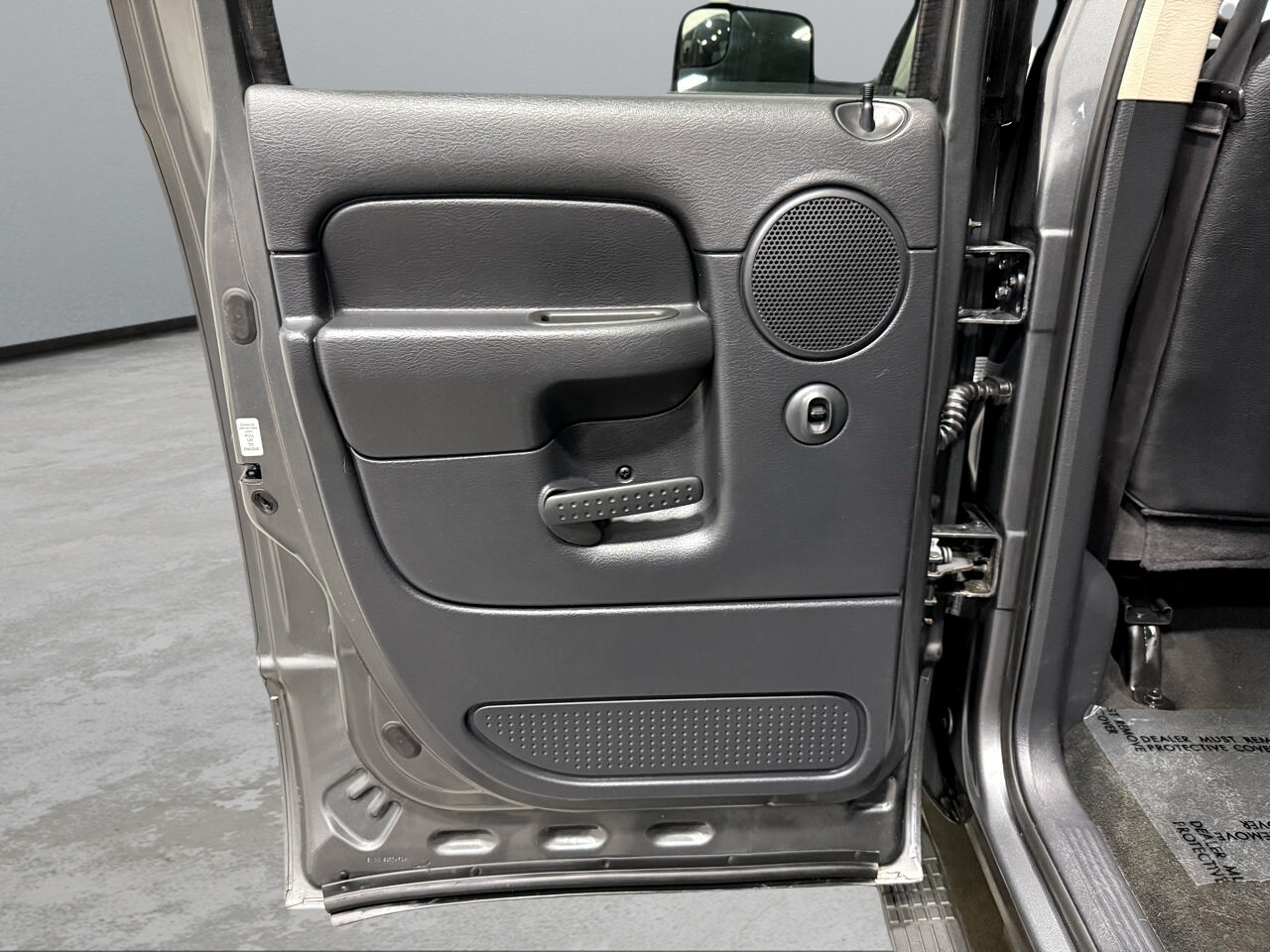 Dodge Ram 3500 ST Quad Cab Long Bed 4WD 2004