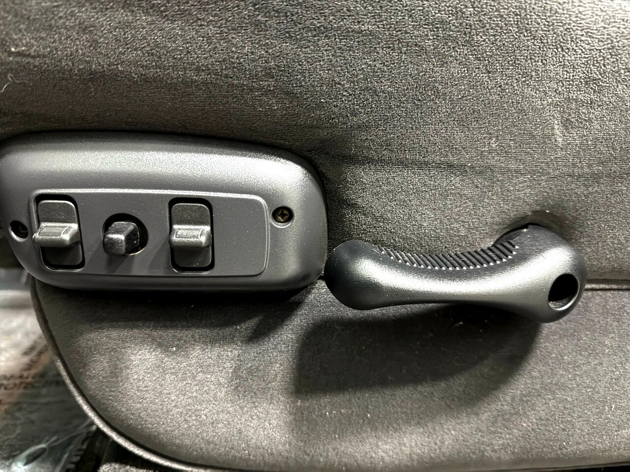 Dodge Ram 3500 ST Quad Cab Long Bed 4WD 2004