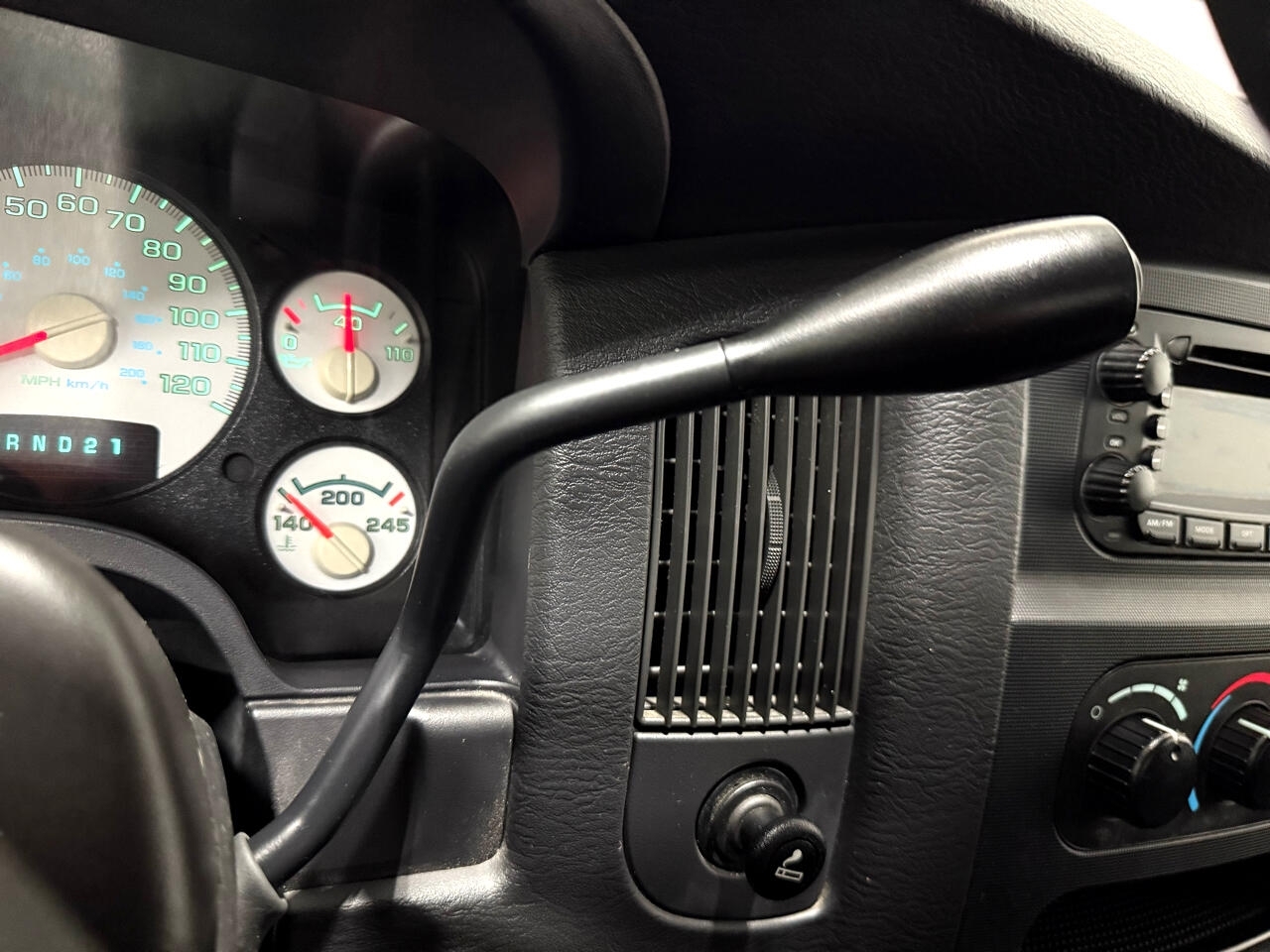 Dodge Ram 3500 ST Quad Cab Long Bed 4WD 2004