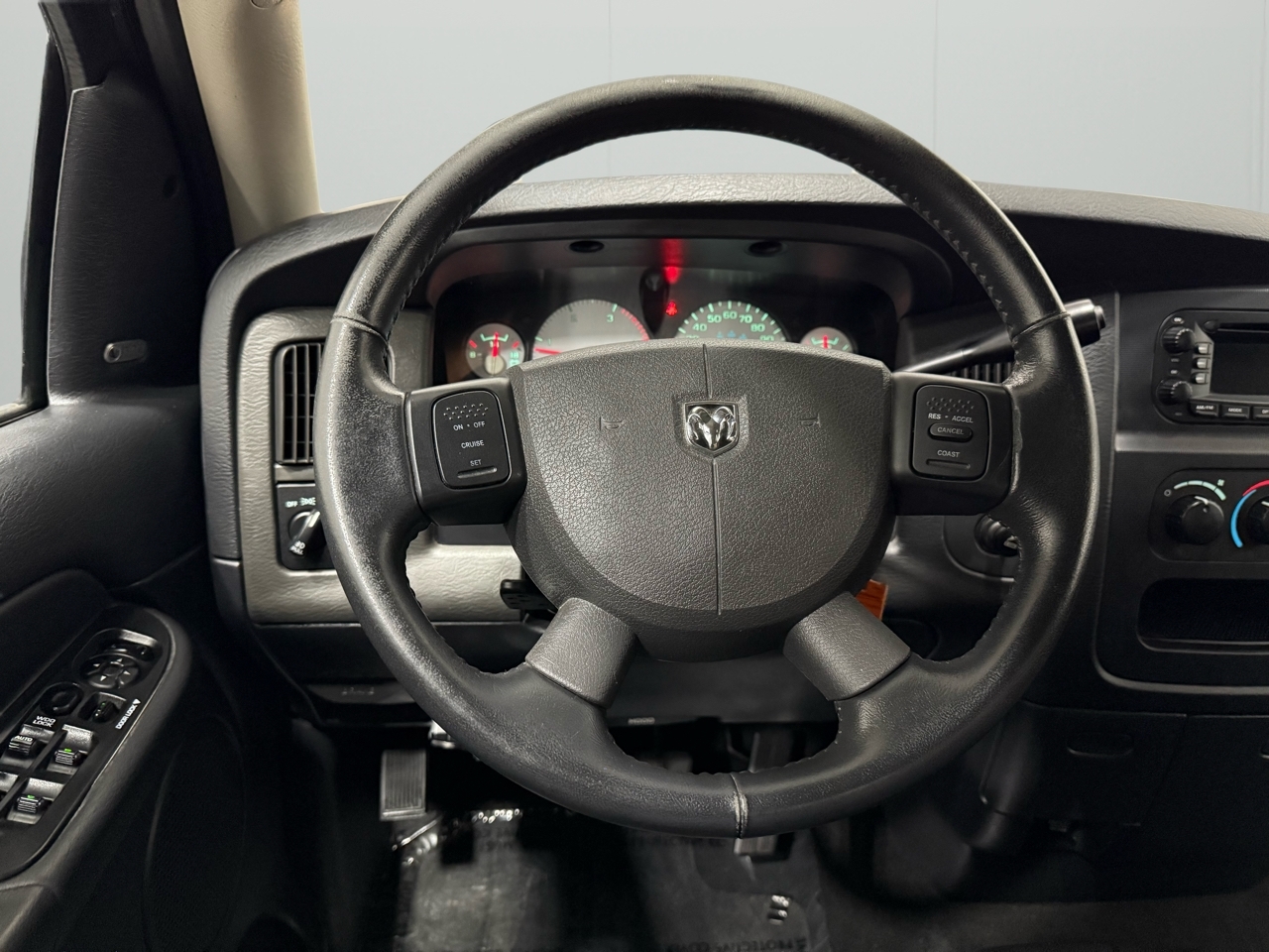 Dodge Ram 3500 ST Quad Cab Long Bed 4WD 2004