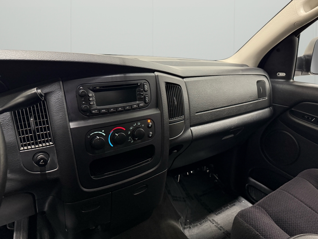 Dodge Ram 3500 ST Quad Cab Long Bed 4WD 2004