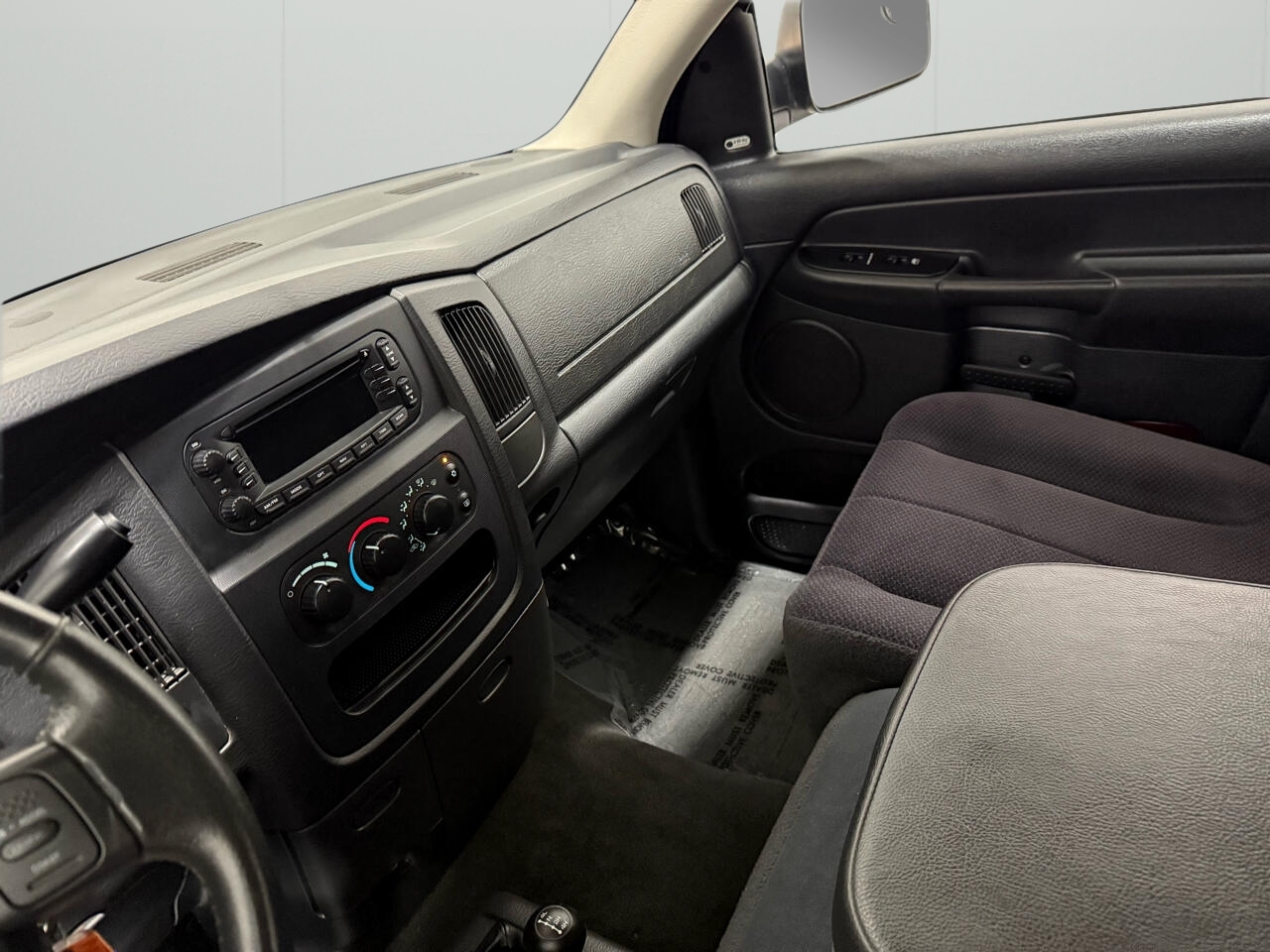 Dodge Ram 3500 ST Quad Cab Long Bed 4WD 2004