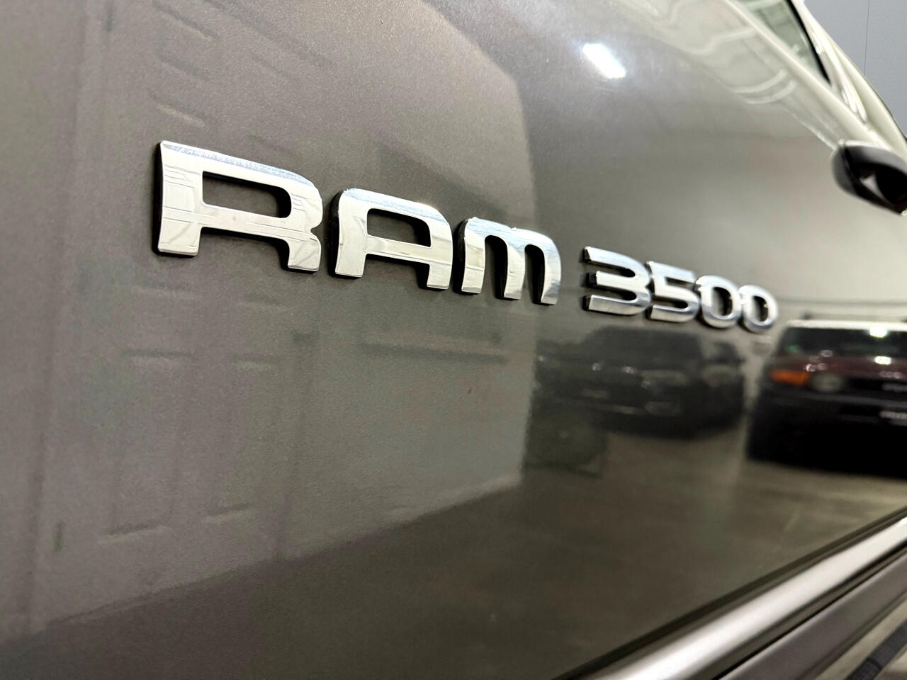 Dodge Ram 3500 ST Quad Cab Long Bed 4WD 2004