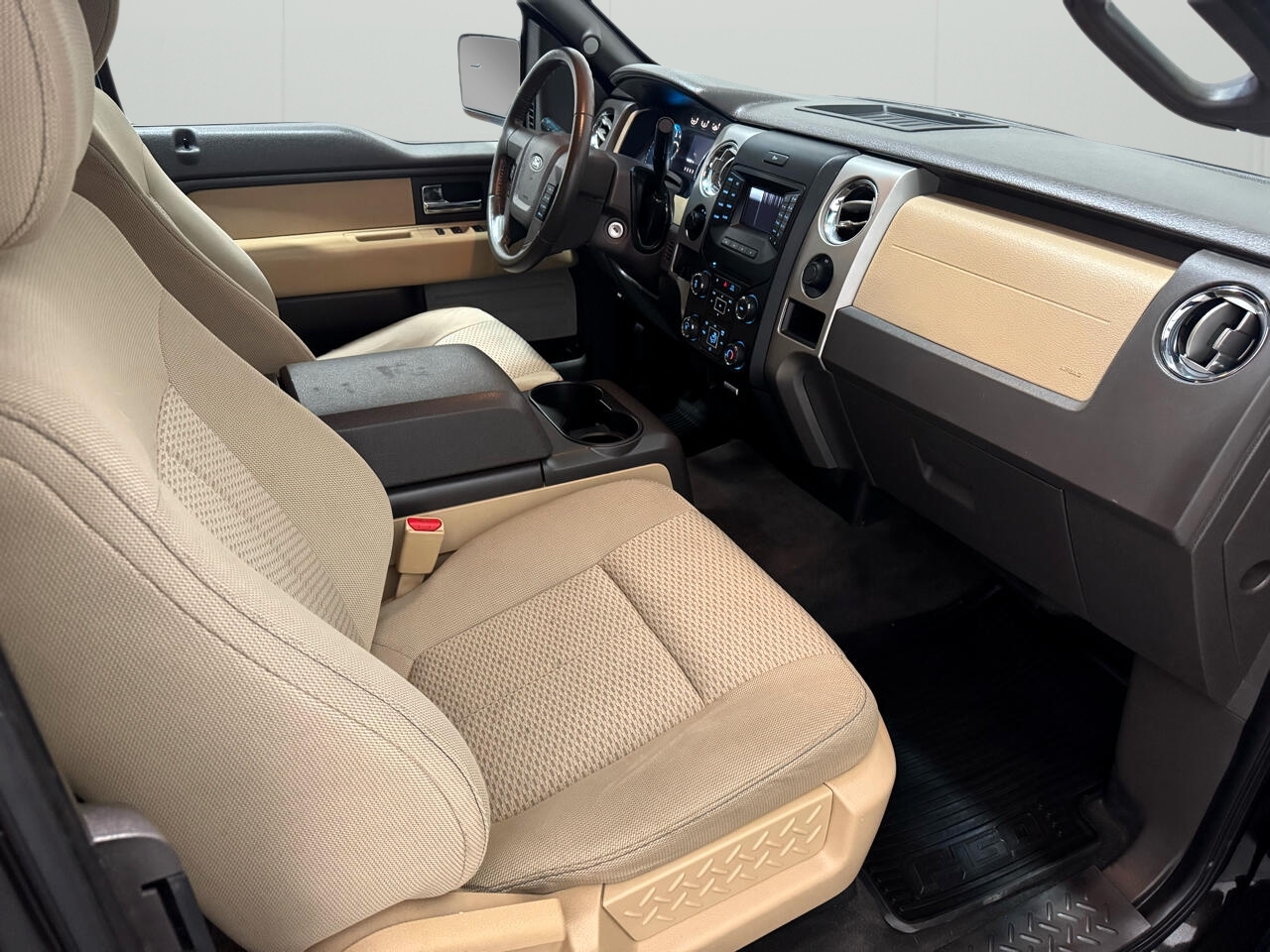 Ford F-150 4WD SuperCab 145" XLT 2013