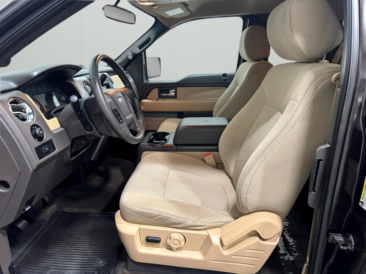 Ford F-150 4WD SuperCab 145" XLT 2013