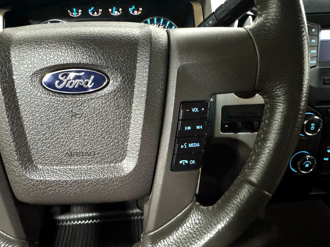 Ford F-150 4WD SuperCab 145" XLT 2013