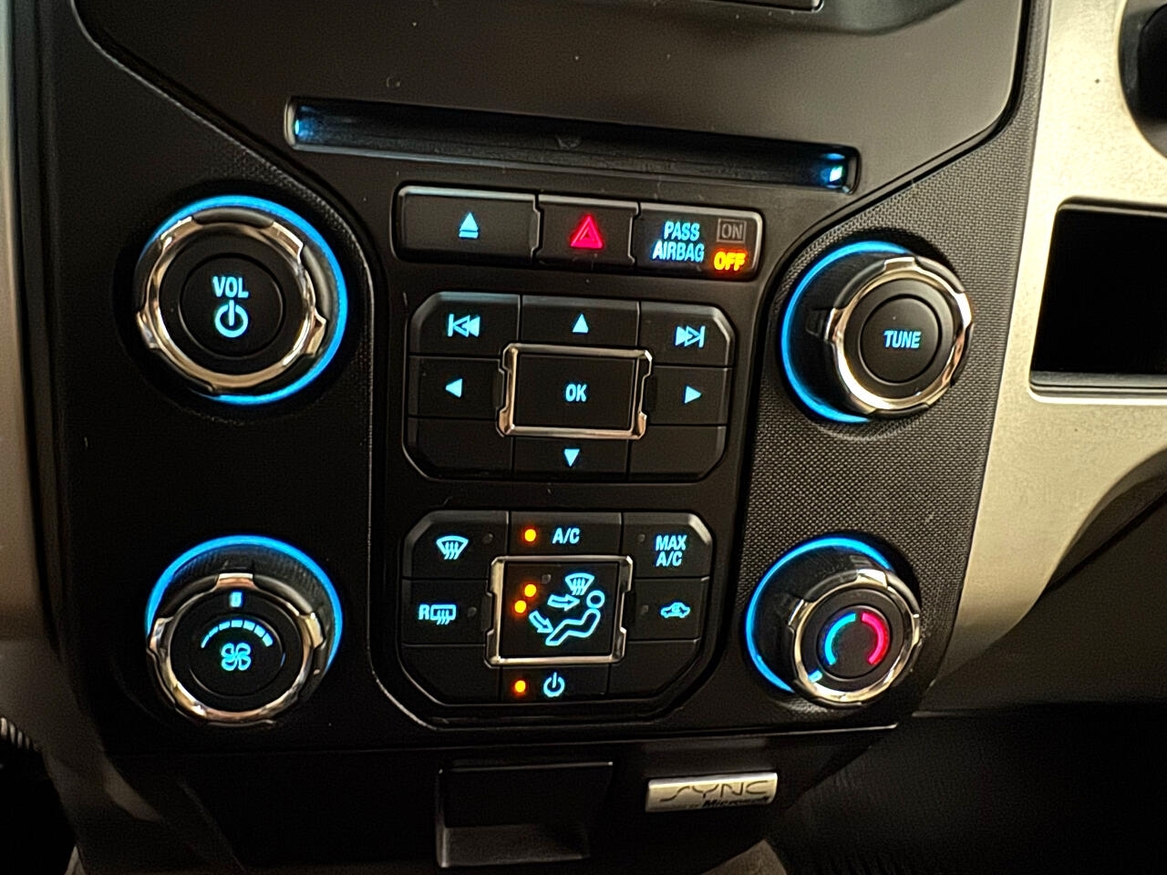 Ford F-150 4WD SuperCab 145" XLT 2013