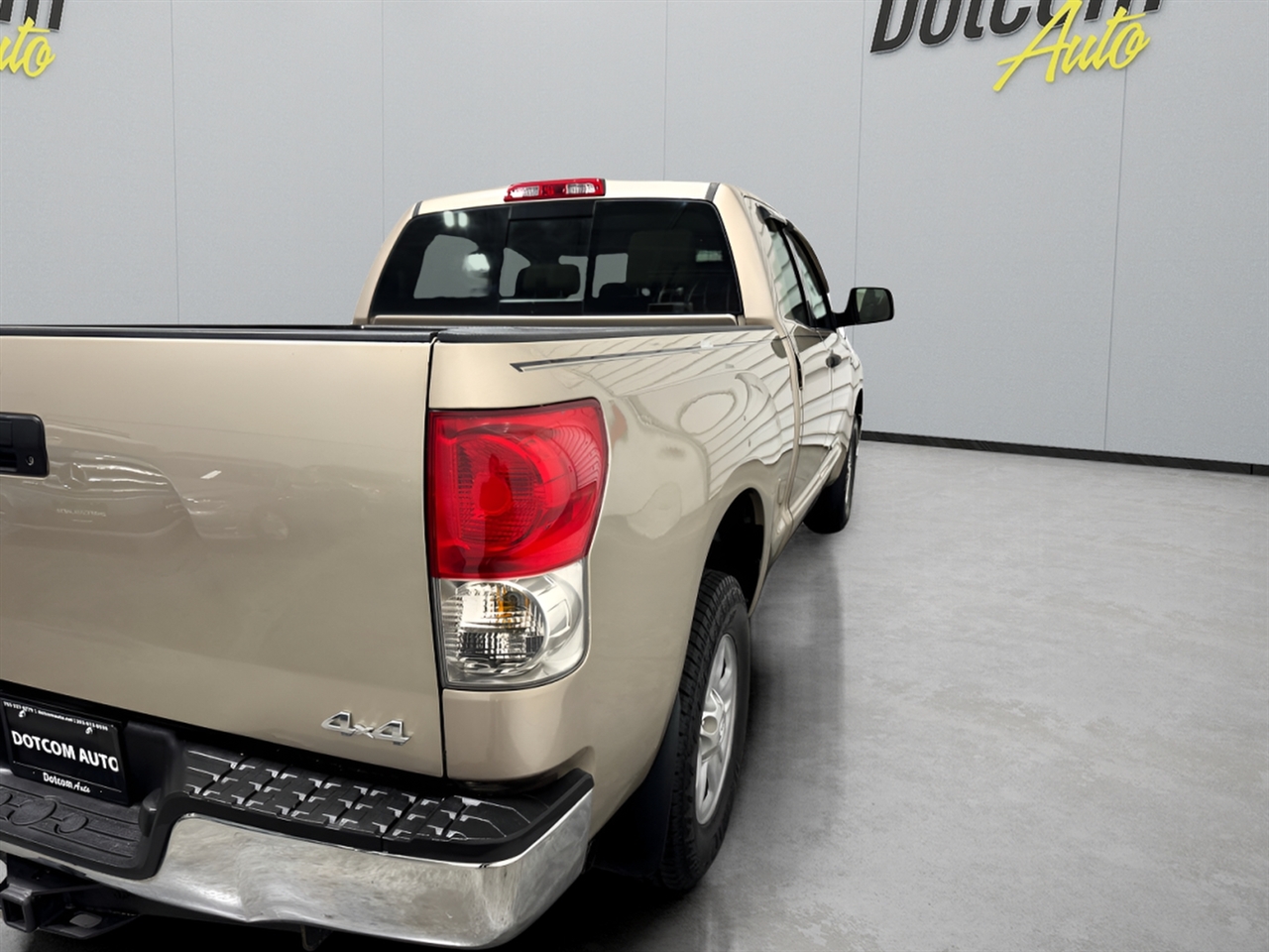 Toyota Tundra SR5 Double Cab 4.7L 4WD 2008