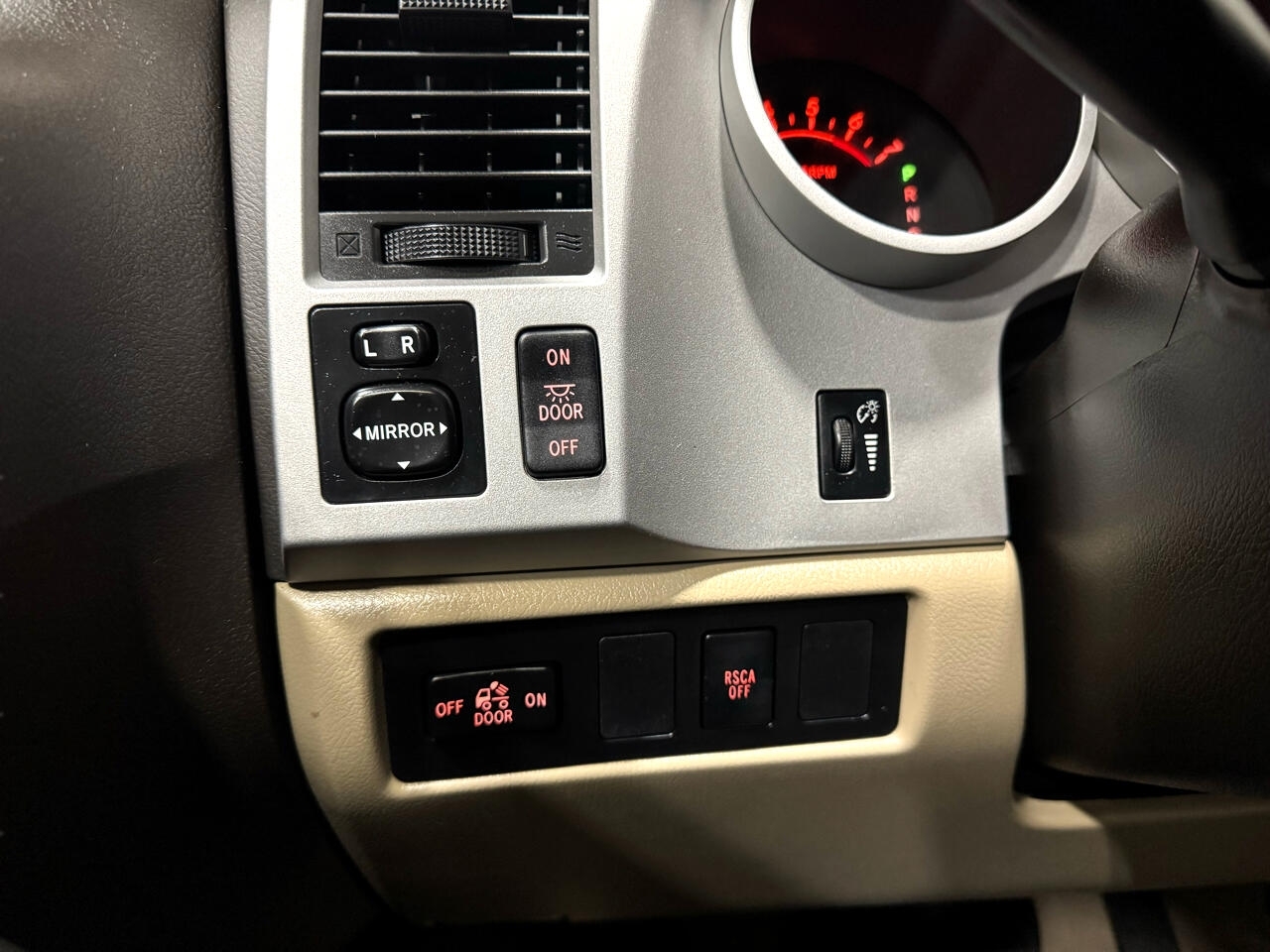 Toyota Tundra SR5 Double Cab 4.7L 4WD 2008