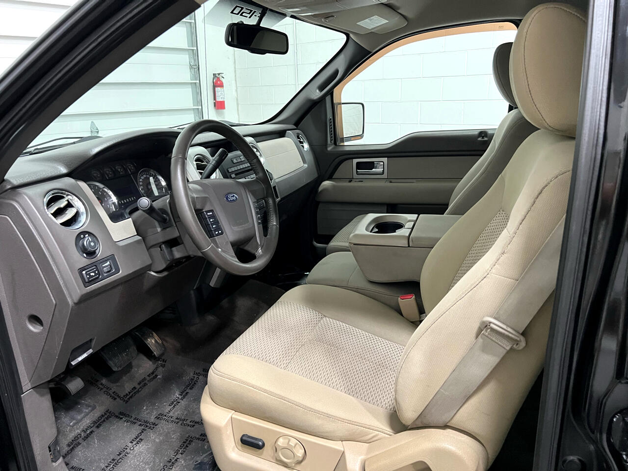 Ford F-150 XLT SuperCrew 6.5-ft. Bed 4WD 2009 Ford F-150 XLT SuperCrew 6.5-ft. Bed 4WD 2009