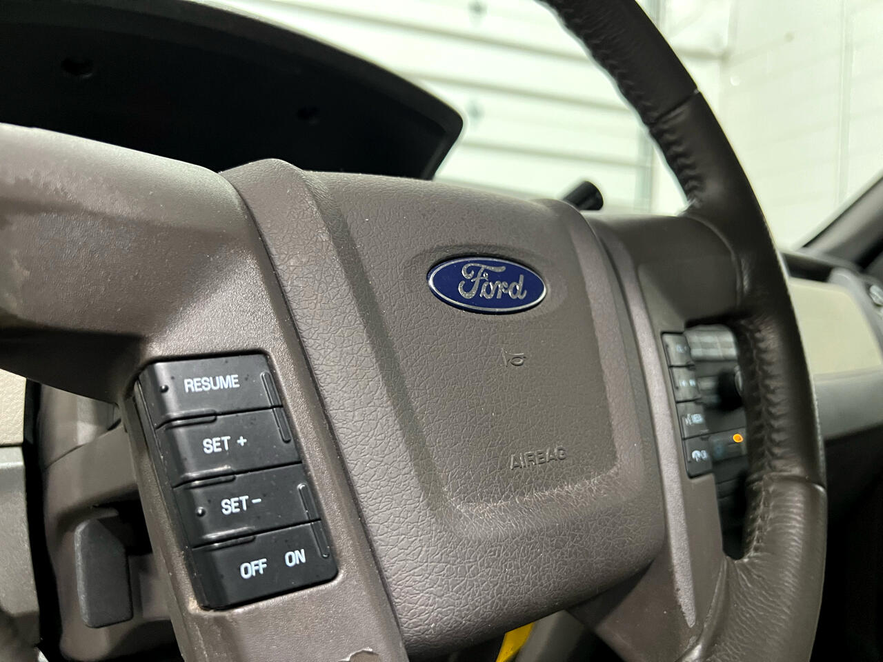 Ford F-150 XLT SuperCrew 6.5-ft. Bed 4WD 2009 Ford F-150 XLT SuperCrew 6.5-ft. Bed 4WD 2009