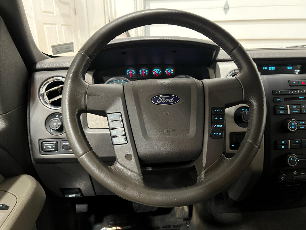 Ford F-150 XLT SuperCrew 6.5-ft. Bed 4WD 2009 Ford F-150 XLT SuperCrew 6.5-ft. Bed 4WD 2009