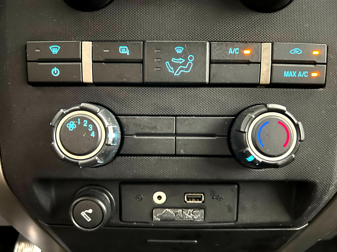 Ford F-150 XLT SuperCrew 6.5-ft. Bed 4WD 2009 Ford F-150 XLT SuperCrew 6.5-ft. Bed 4WD 2009